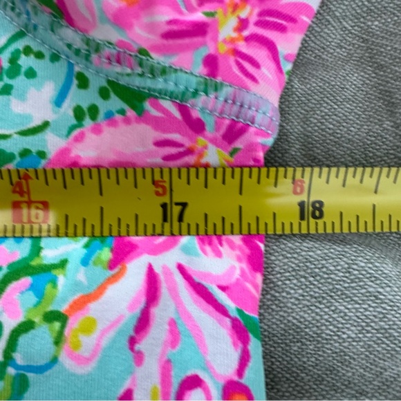 Lilly Pulitzer Luxletic Sunguard Top Size M - Picture 6 of 8